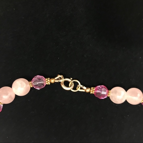 Pretty in Pink Necklace - Picture 5 of 5